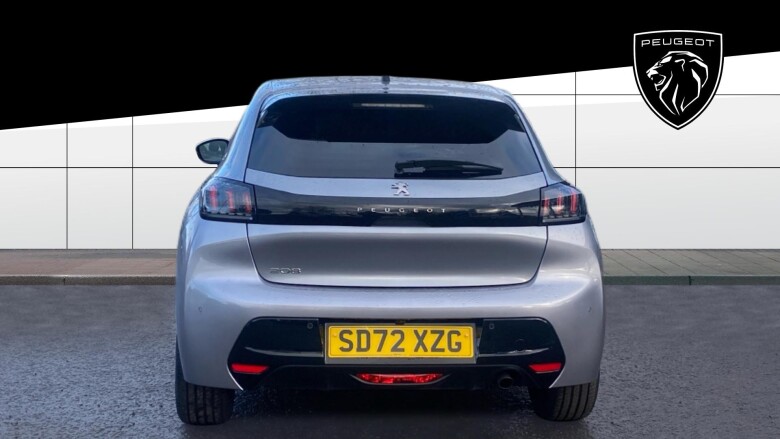 Peugeot 208 1.2 PureTech 100 Allure Premium + 5dr Petrol Hatchback